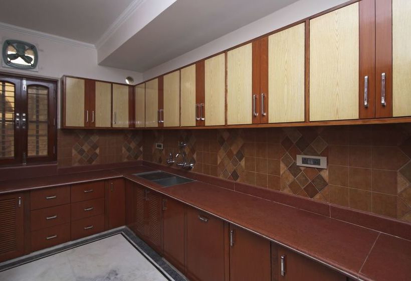 Hotel Oyo 8430 Absin Hospitality 14