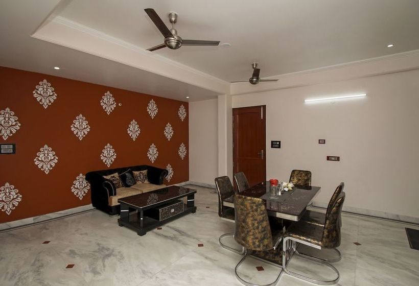 Hotel Oyo 8430 Absin Hospitality 2