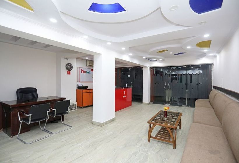 Oyo 11063 Hotel Suncity 1