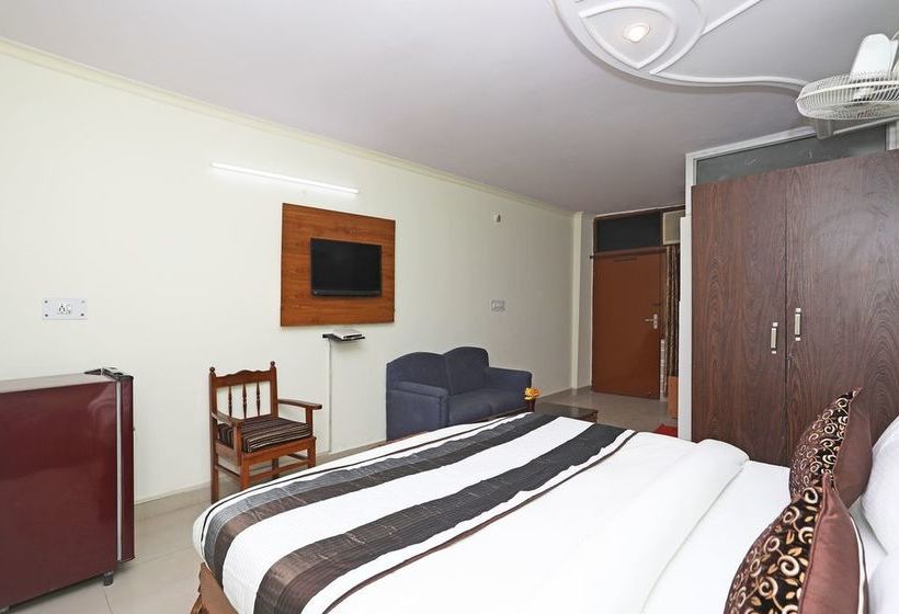 Oyo 11063 Hotel Suncity 13