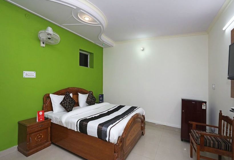 Oyo 11063 Hotel Suncity 17