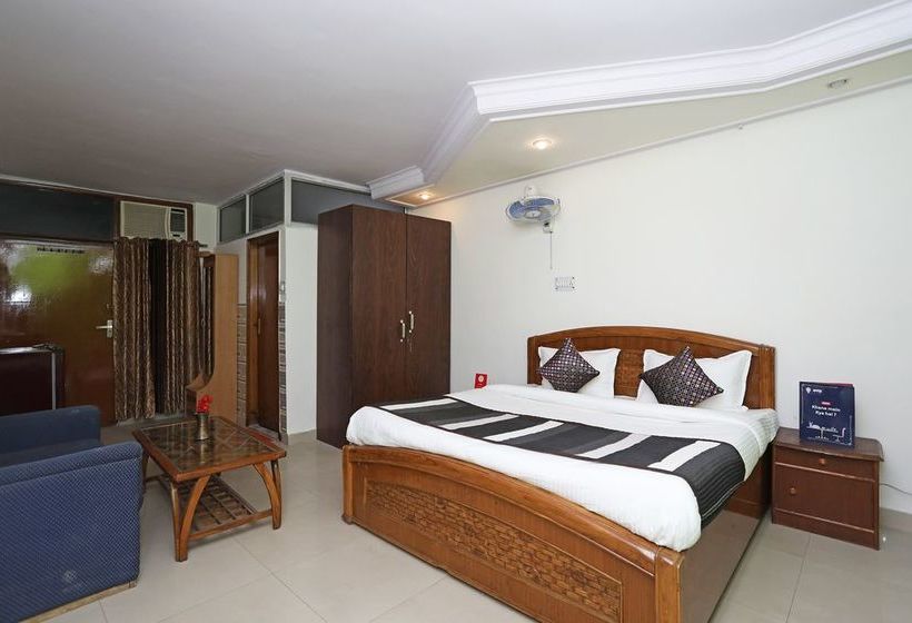 Oyo 11063 Hotel Suncity 8