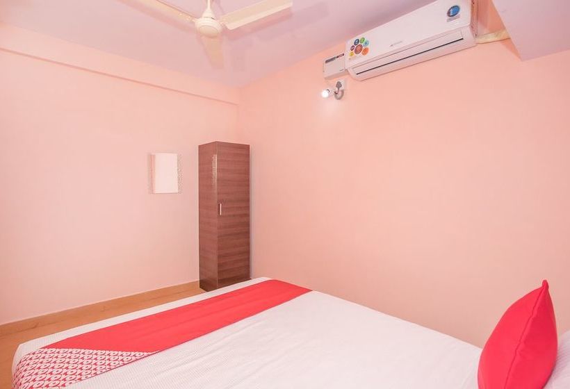 Hotel Oyo 11419 Surya Residency 4