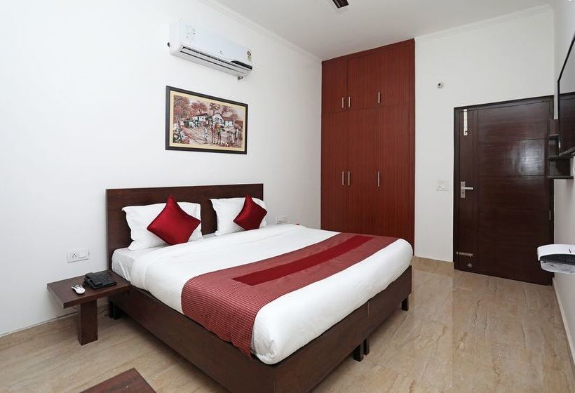 Hotel Oyo 10888 Sector 46 Faridabad Faridabad