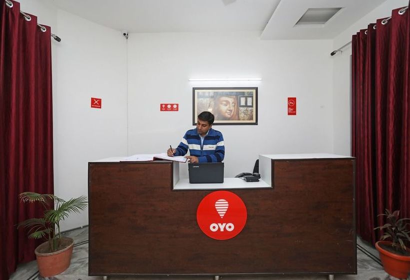 Hotel Oyo 10888 Sector 46 Faridabad 4