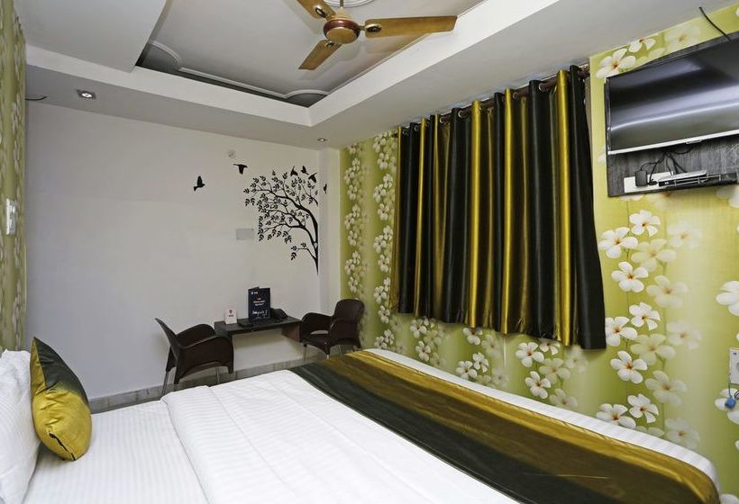 Hotel Akash Continental 8