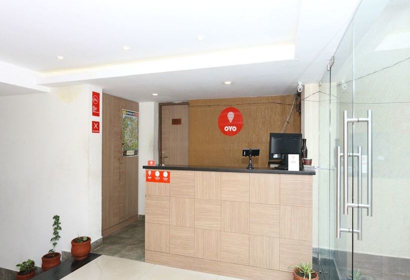 Hotel Oyo 4943 Near Bus Stand 1