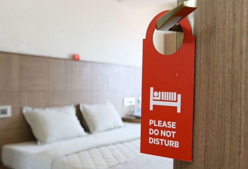 Hotel Oyo 4943 Near Bus Stand 4