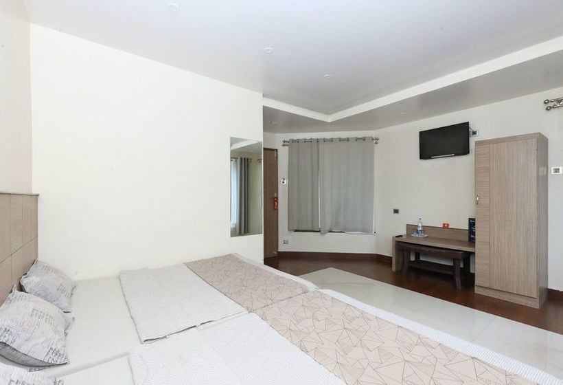 Hotel Oyo 4943 Near Bus Stand 5