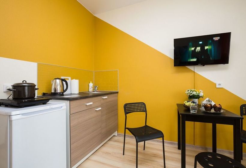 Apartments Etazhi At Soboleva 19