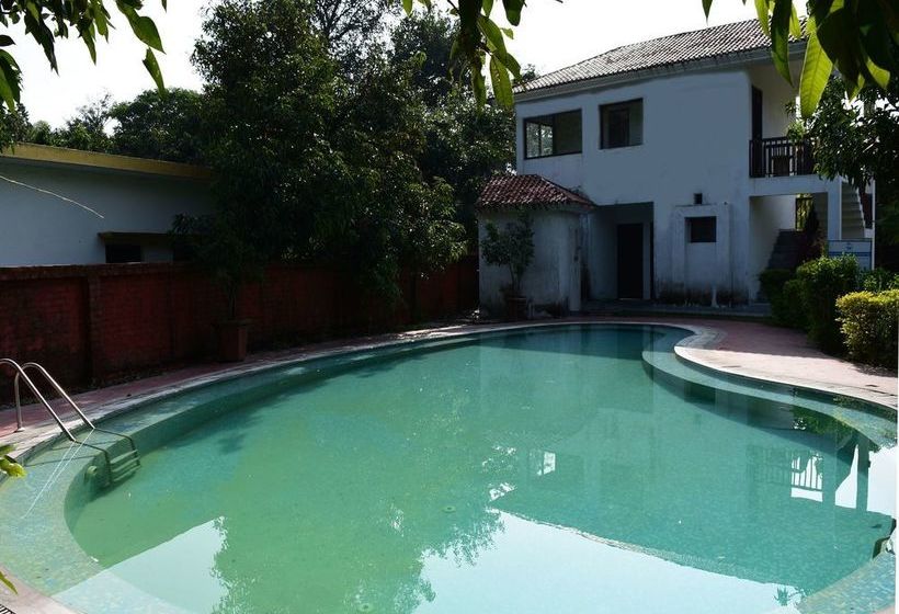 Hotel Oyo 3069 Garjiya 15