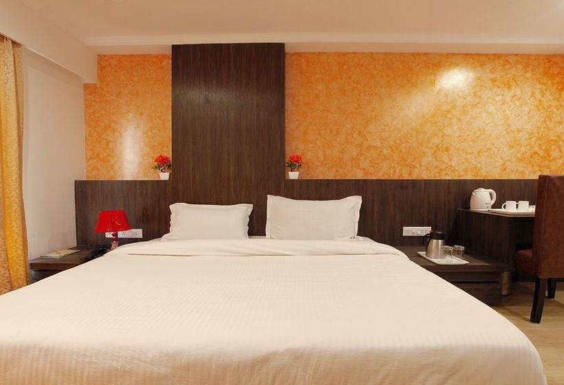 Hotel Santosh Dham 4