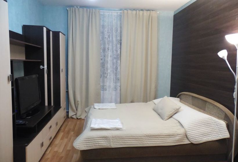 Apartment Etazhy Mashinistov Ekaterimburgo