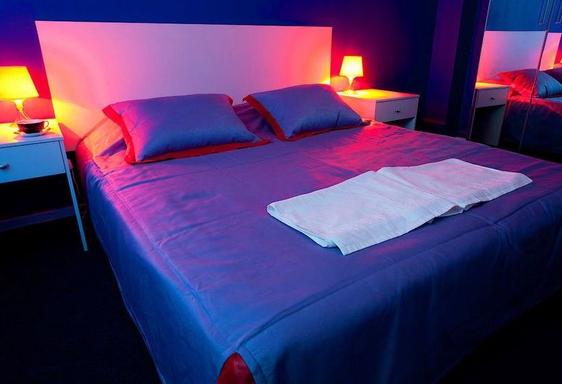 Apartment Etazhy Mashinistov 14