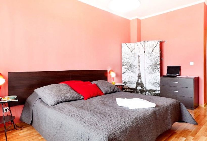 Apartment Etazhy Mashinistov 15