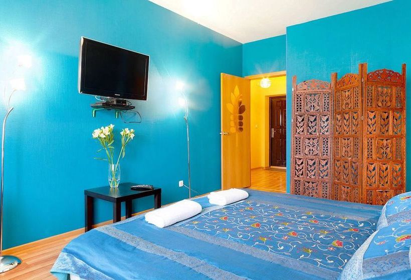 Apartment Etazhy Mashinistov 17