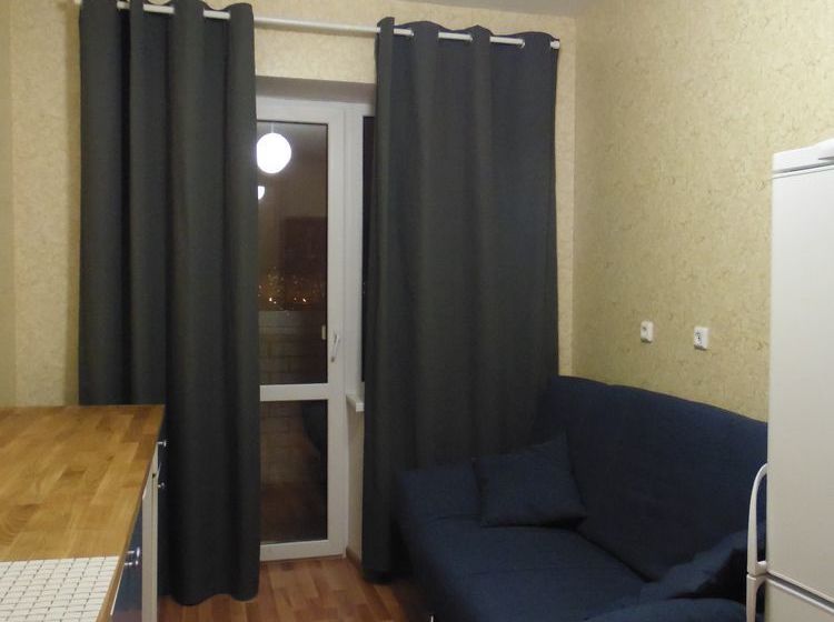 Apartment Etazhy Mashinistov 4