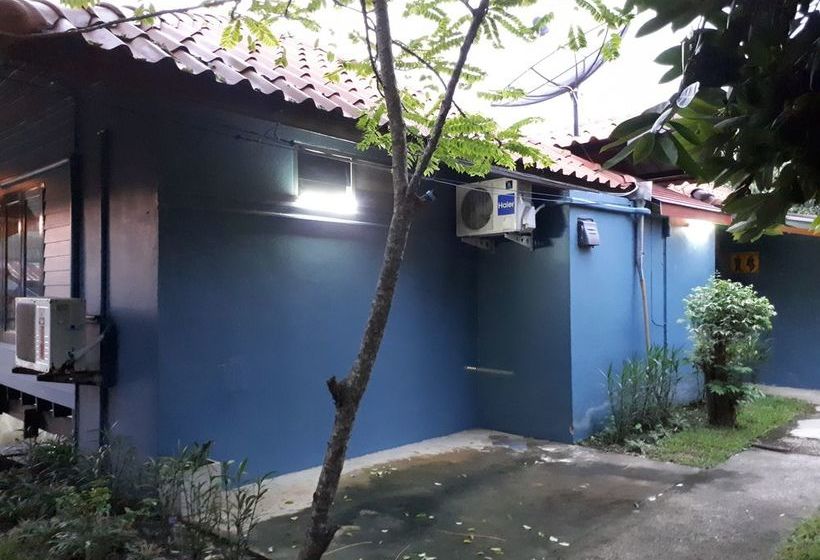 Hotel Baansuankamnun Montree 19