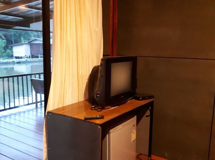 Hotel Baansuankamnun Montree 8