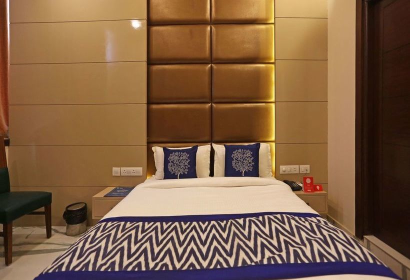 Oyo 5614 Hotel Rolex Inn 7