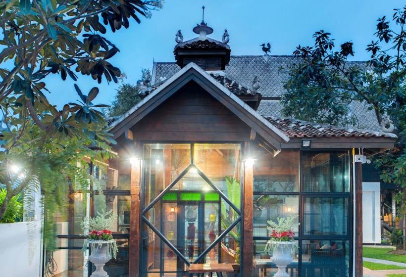 Hotel Wiang Dhara Villa 1