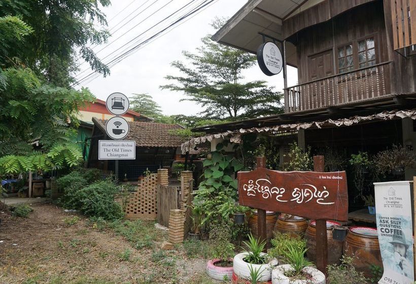 Pensión The Old Times Chiangmai Bb & Art Gallery Chiang Mai