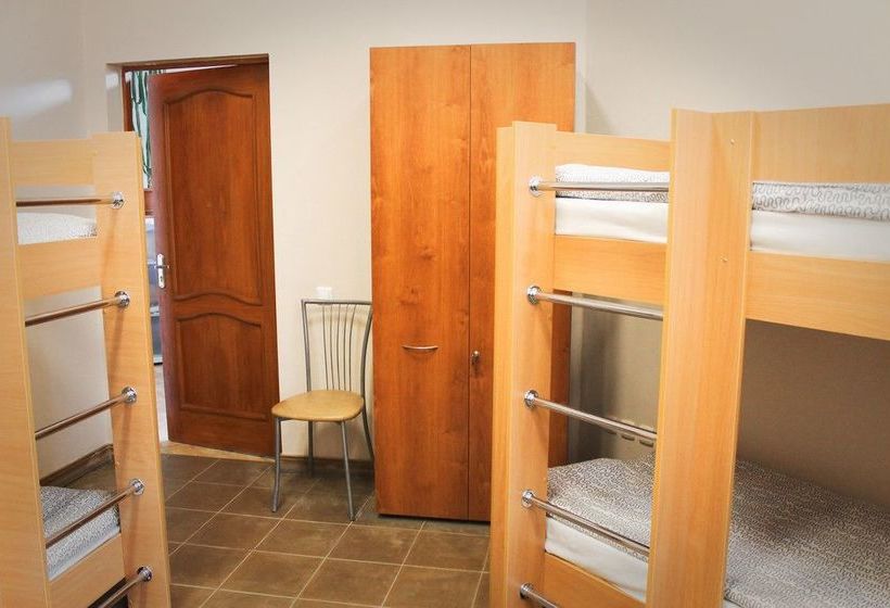 Hostel Karamazov 18