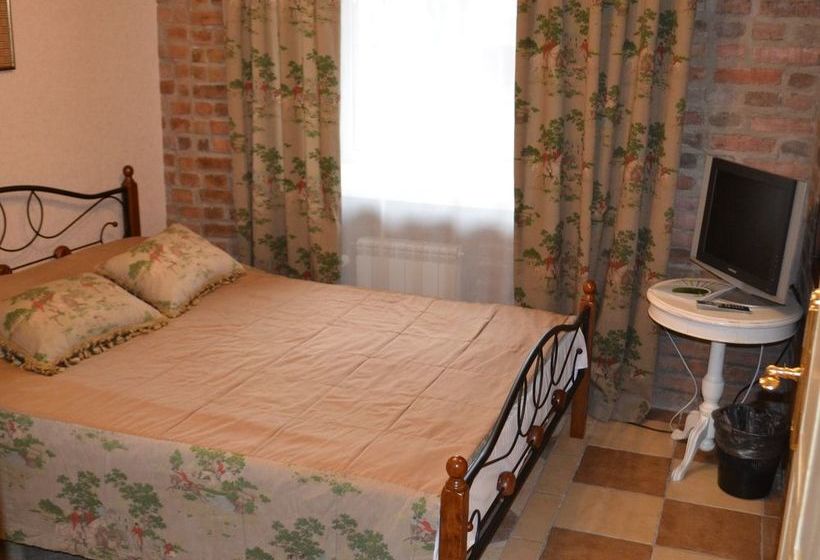 The Old Times Hotel & Hostel 17