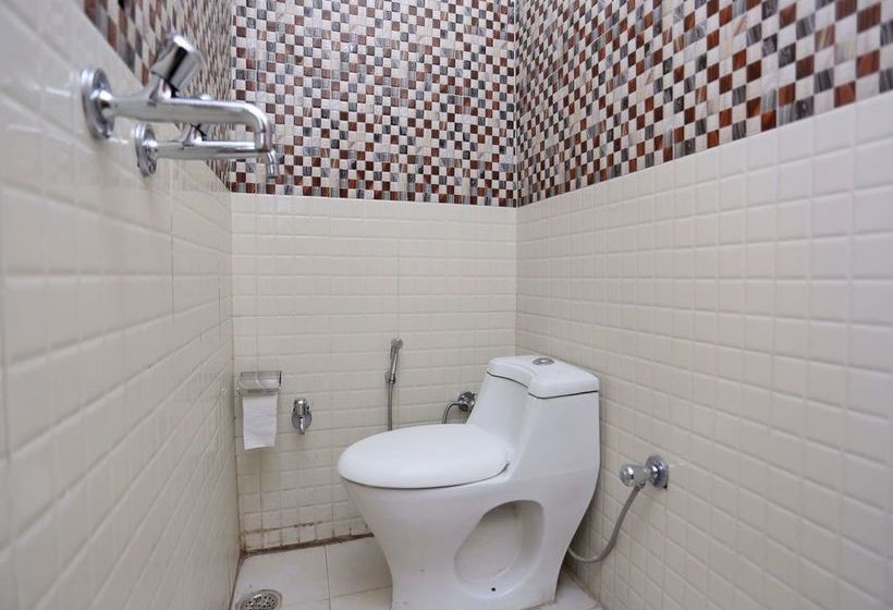 Hotel Gsa And Guest House 9