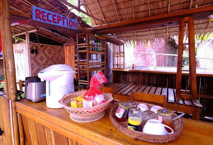 Hotel Captain Yut's Bungalows 1