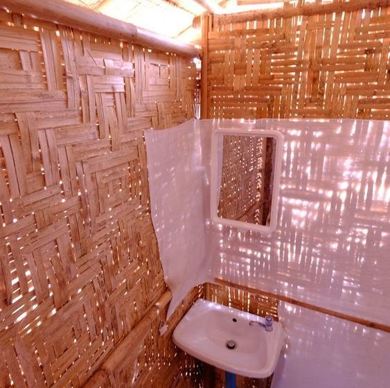 Hotel Captain Yut's Bungalows 15