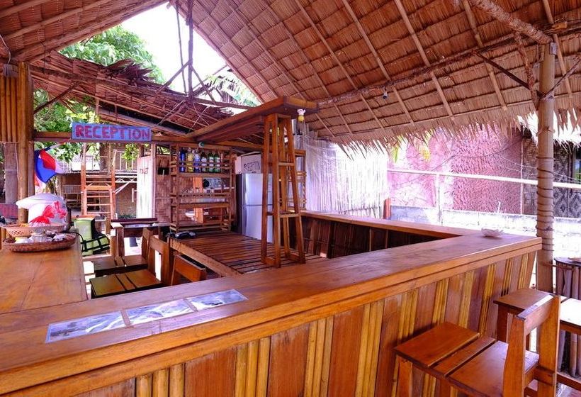 Hotel Captain Yut's Bungalows 2