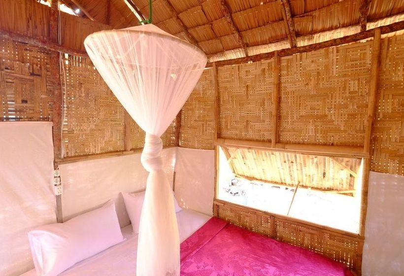 Hotel Captain Yut's Bungalows 5