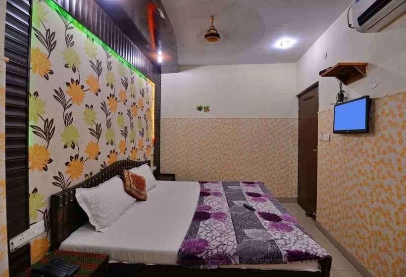 Hotel Dharam Villa 2