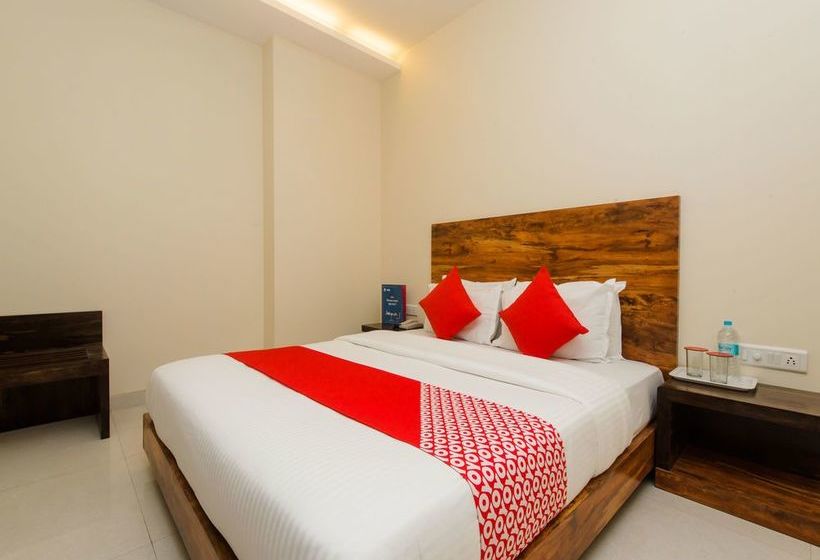 Hotel Sai Comforts 12