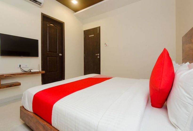 Hotel Sai Comforts 14