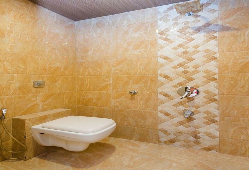 Hotel Sai Comforts 16