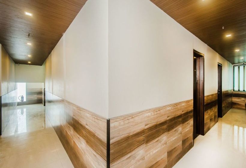 Hotel Sai Comforts 19