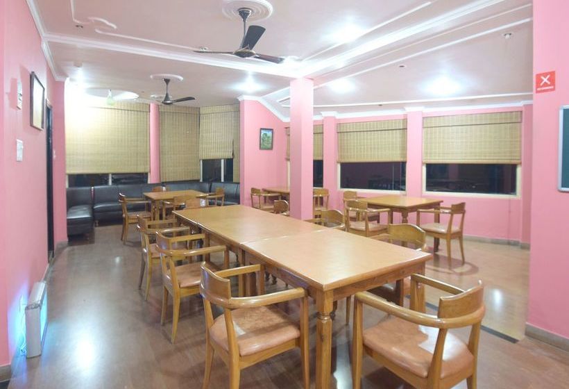 Hotel Manu Vinod 19