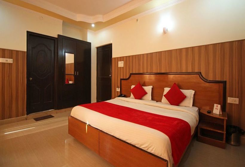 Oyo 1811 Hotel Leisure Palace