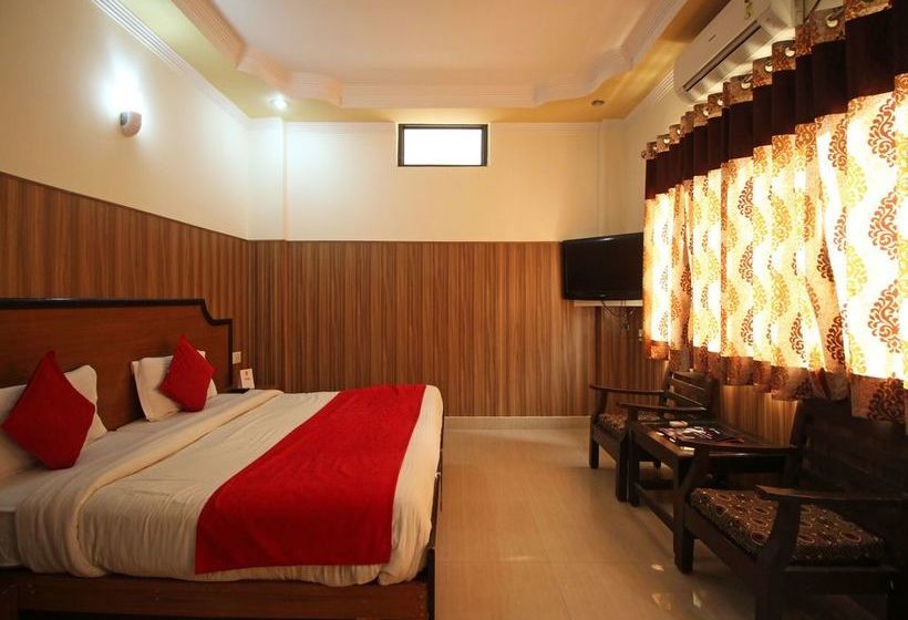 Oyo 1811 Hotel Leisure Palace 4