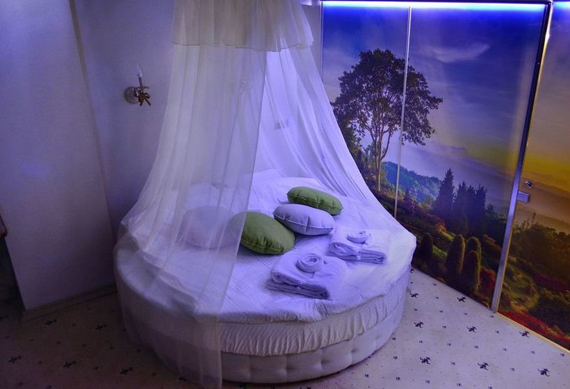 Spa Hotel Ingerburgskiy 12