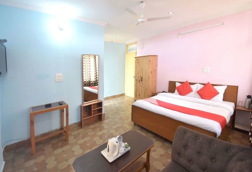 Hotel Highland Village Resort 10