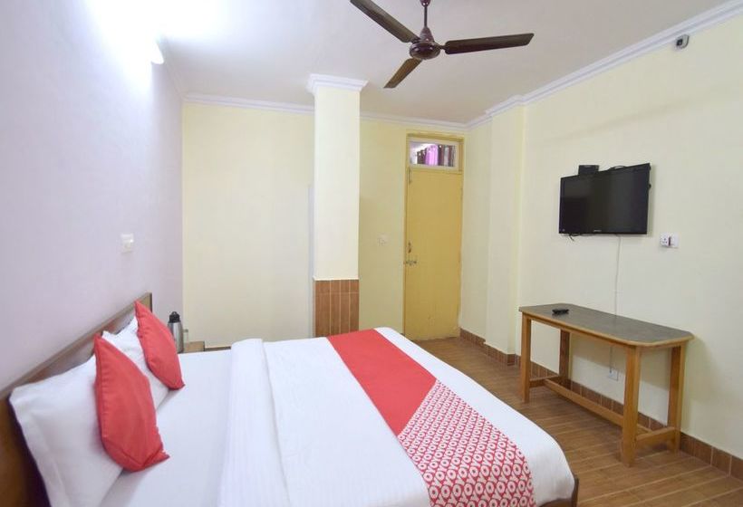 Hotel Highland Village Resort 8