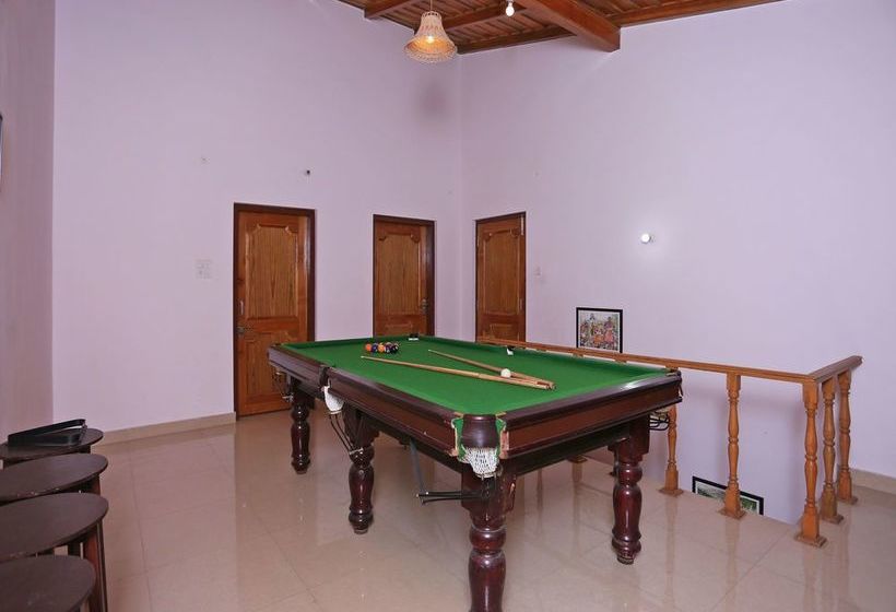 Oyo 11847 Home 2bhk Throwback Villa Nakuchiyatal 13