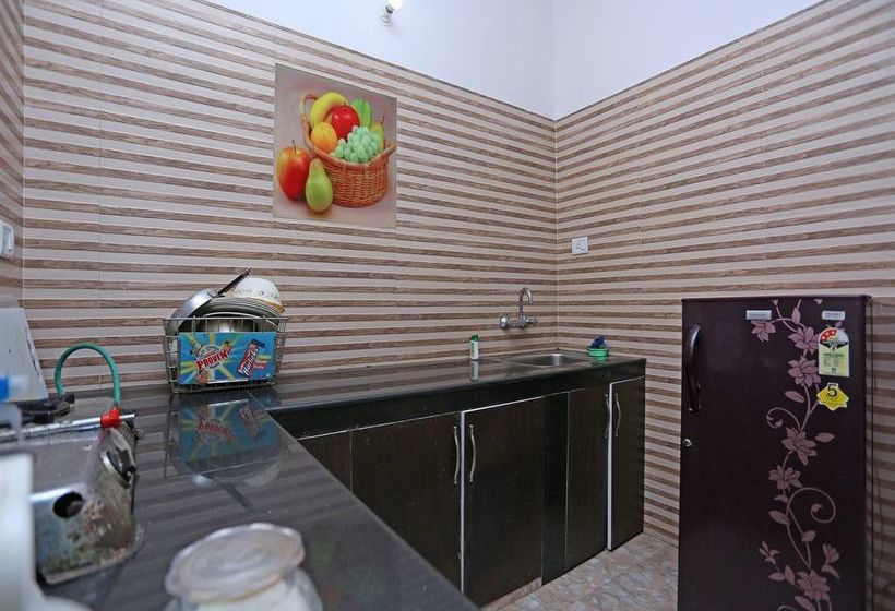 Oyo 11847 Home 2bhk Throwback Villa Nakuchiyatal 9