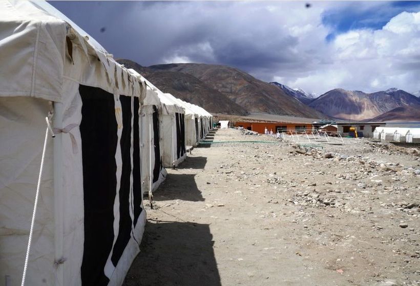 Hotel Ladakh Summer Camp-pangong Lake 9
