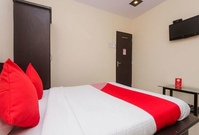 Hotel Oyo 11890 Farmhouse Residency 11