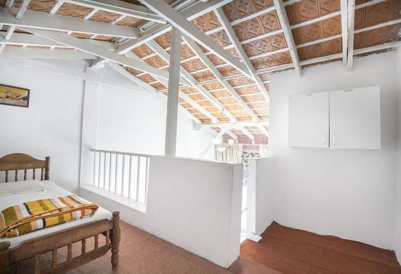 Hotel Guesthouser 1 Br Farmhouse C09a 1