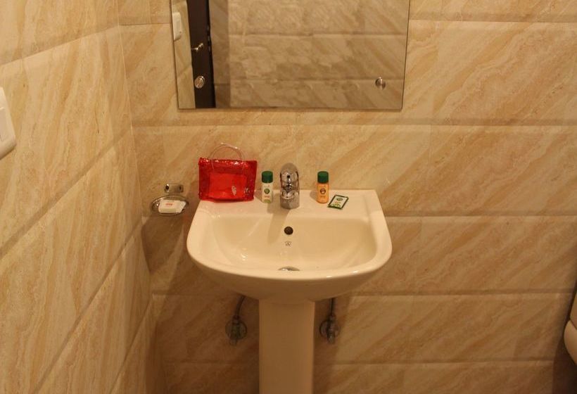 Hotel Lords Eco Inn 14